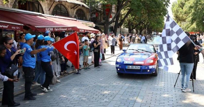 İpek Yolu Rallisi'nin Türkiye etabı başladı