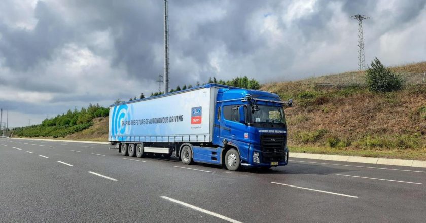 Ford TRucks Seviye 4 Otoyol Sürücüsü