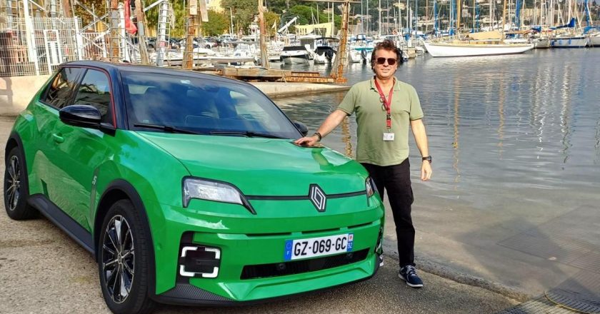 Renault 5 elektrikli yollara geri dönüyor